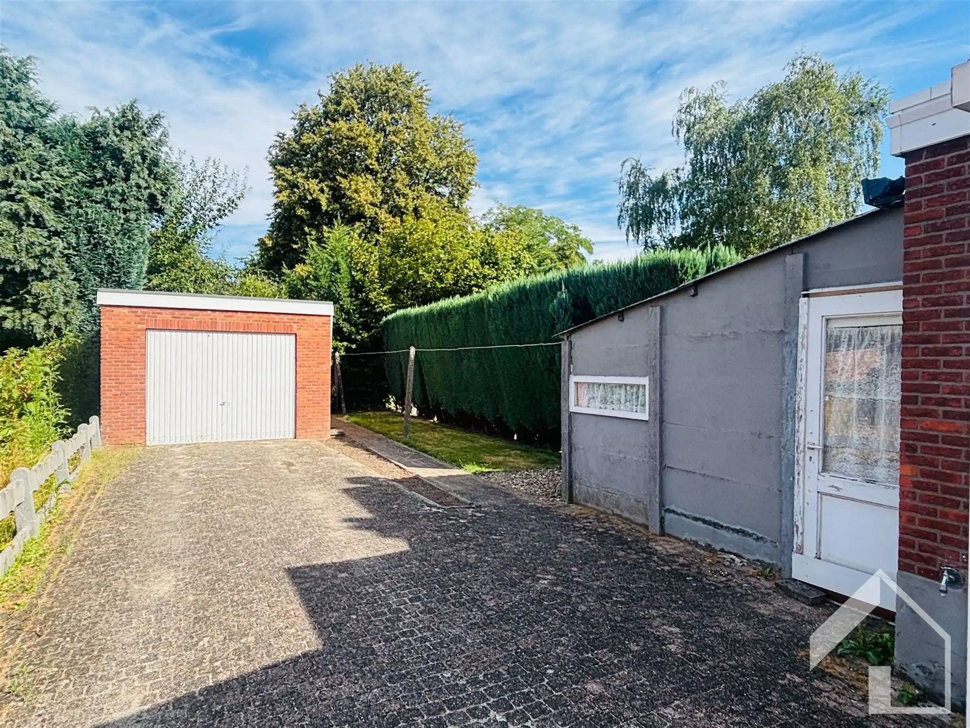 Te renoveren woning foto 2
