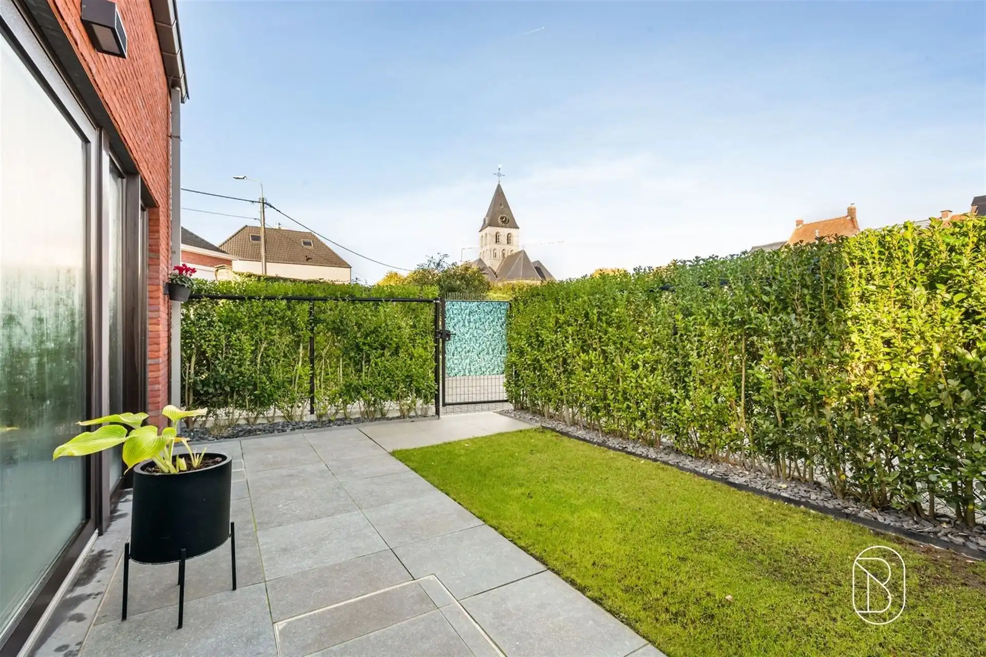 Recente en energiezuinige woning met 3 slk en garagebox foto 9