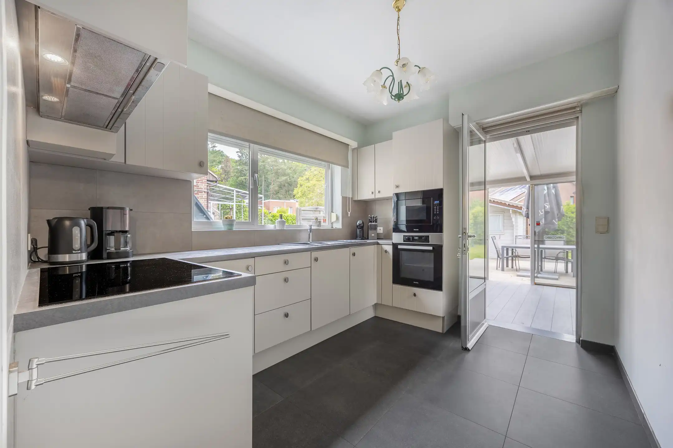 Charmante instapklare woning in Schilde foto 6