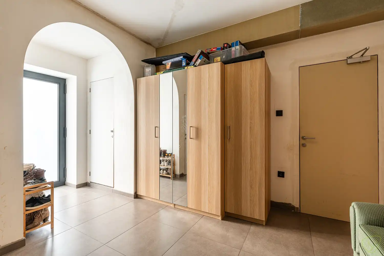 Vernieuwbouw woning met praktijkruimte op topligging met uitstekende zichtbaarheid in Evergem foto 3