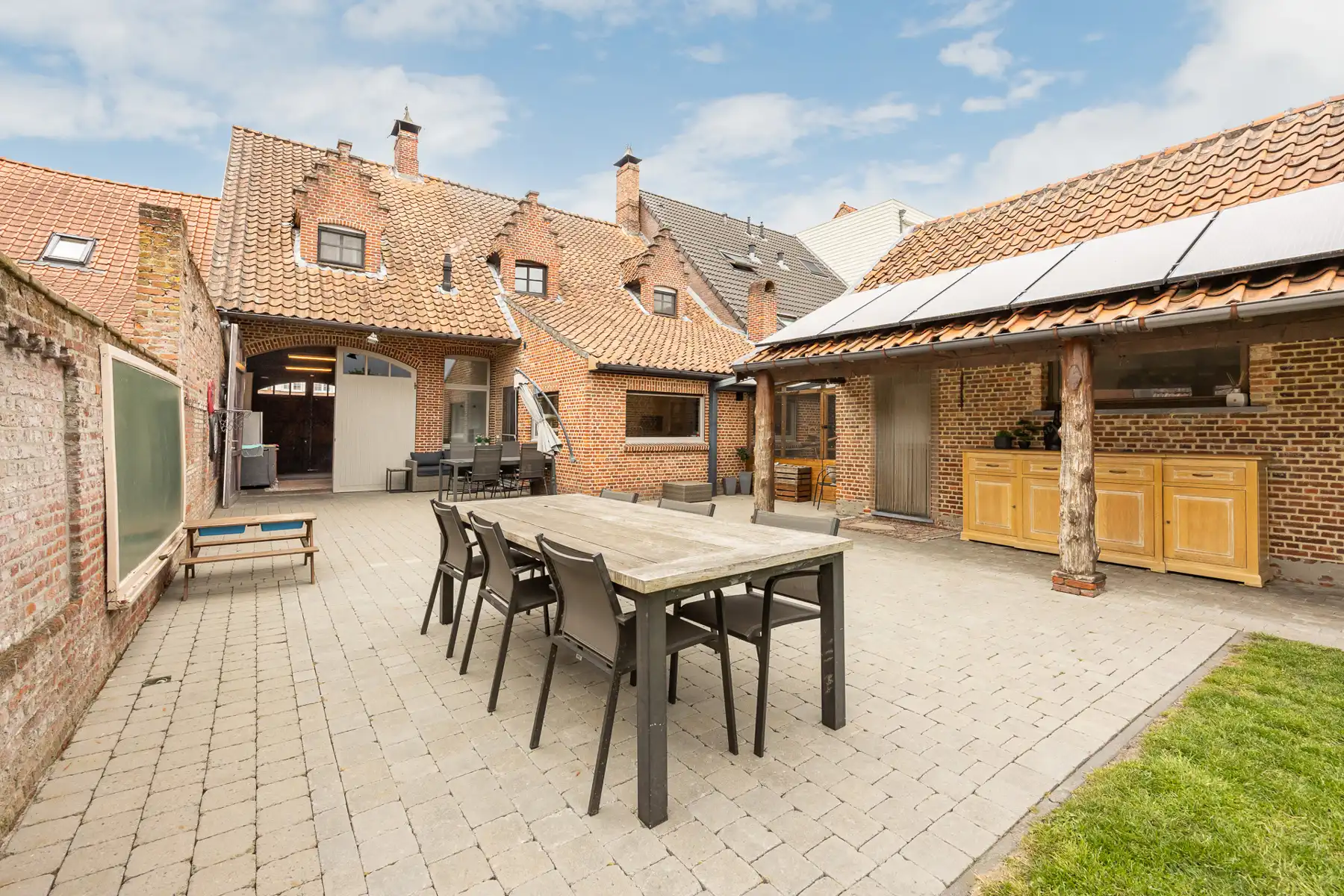 Charmant gerenoveerde woning met 3 à 4 slaapkamers in Beerse foto 24
