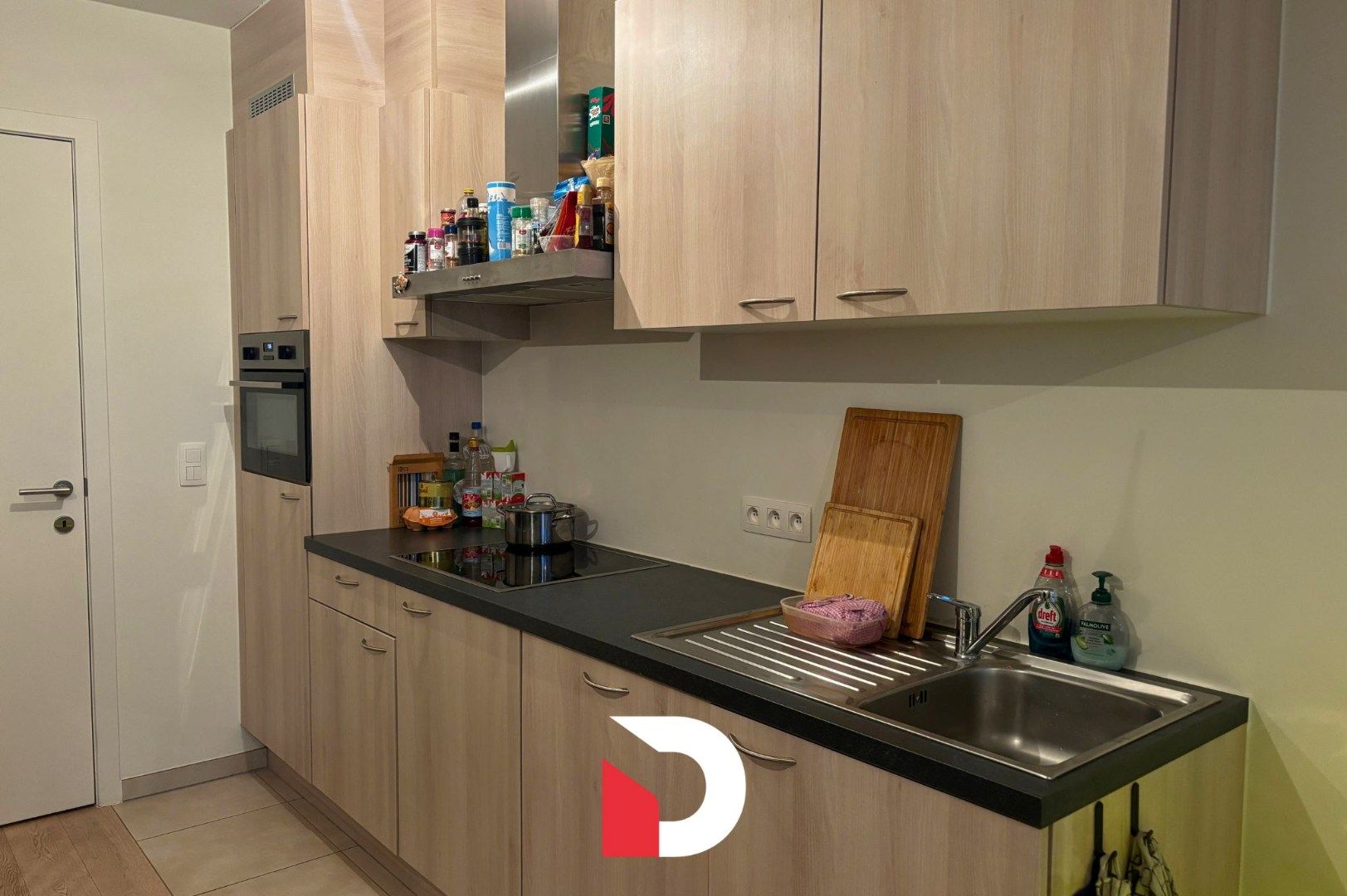 Recent appartement met 1 slaapkamer en ruim terras foto 3