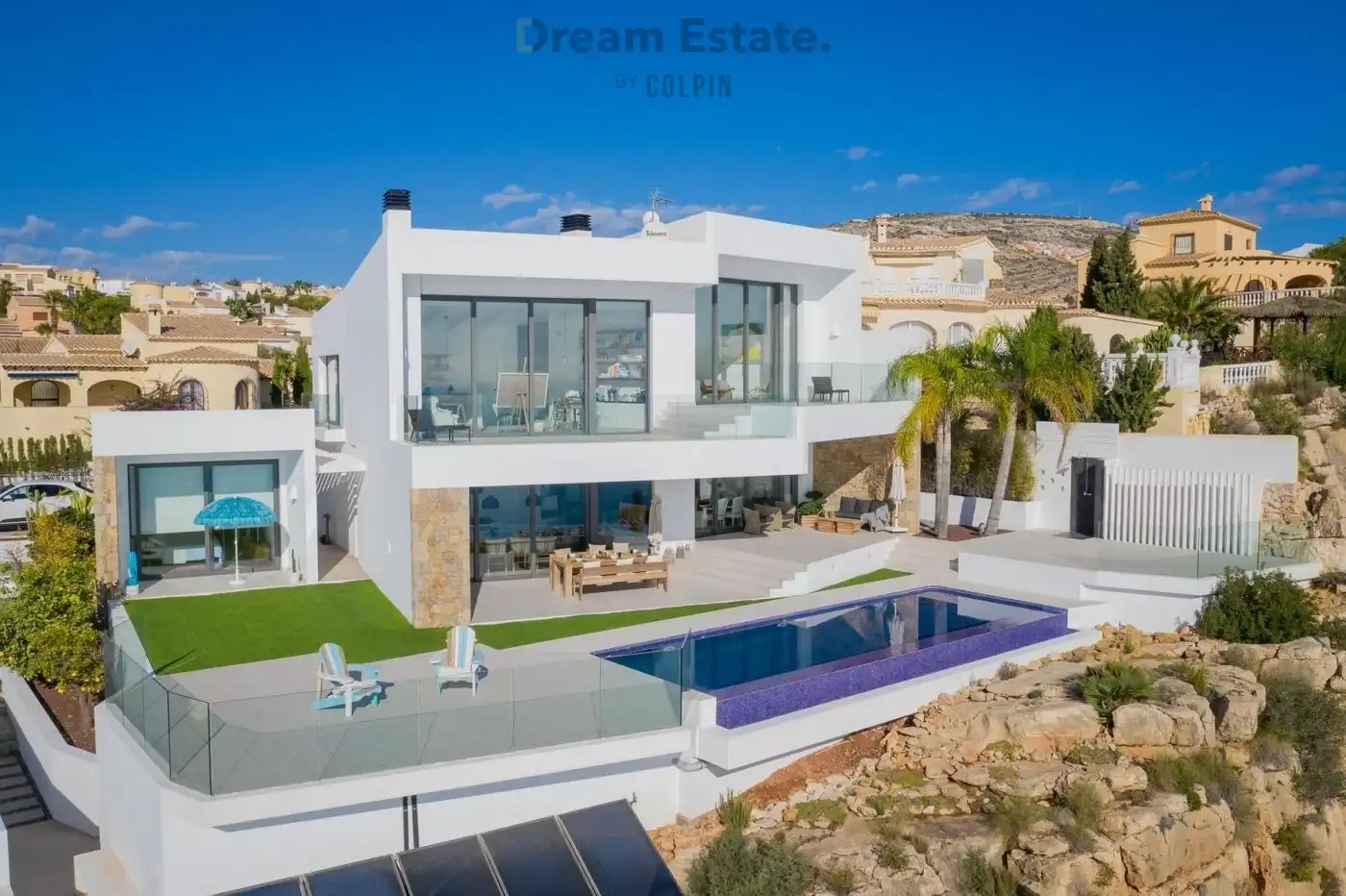 Villa op de eerste lijn foto 6