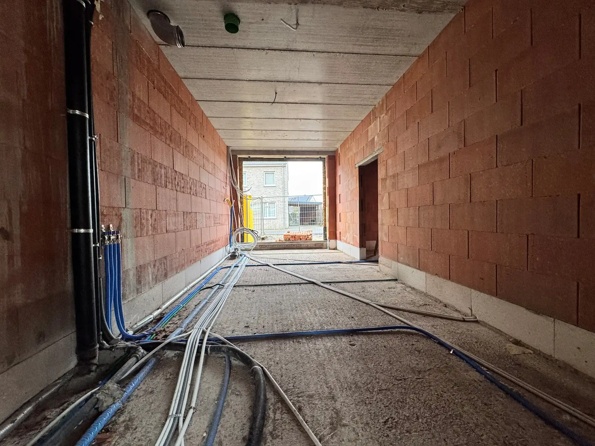 Nieuwbouwwoning met 4 slaapkamers en tuin te Koekelare  foto 19