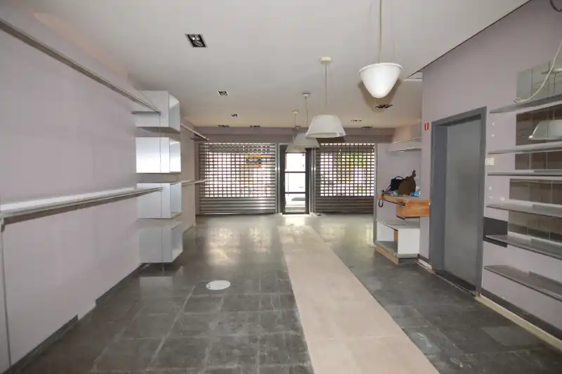 Handelspand op toplocatie in Mechelen foto 2