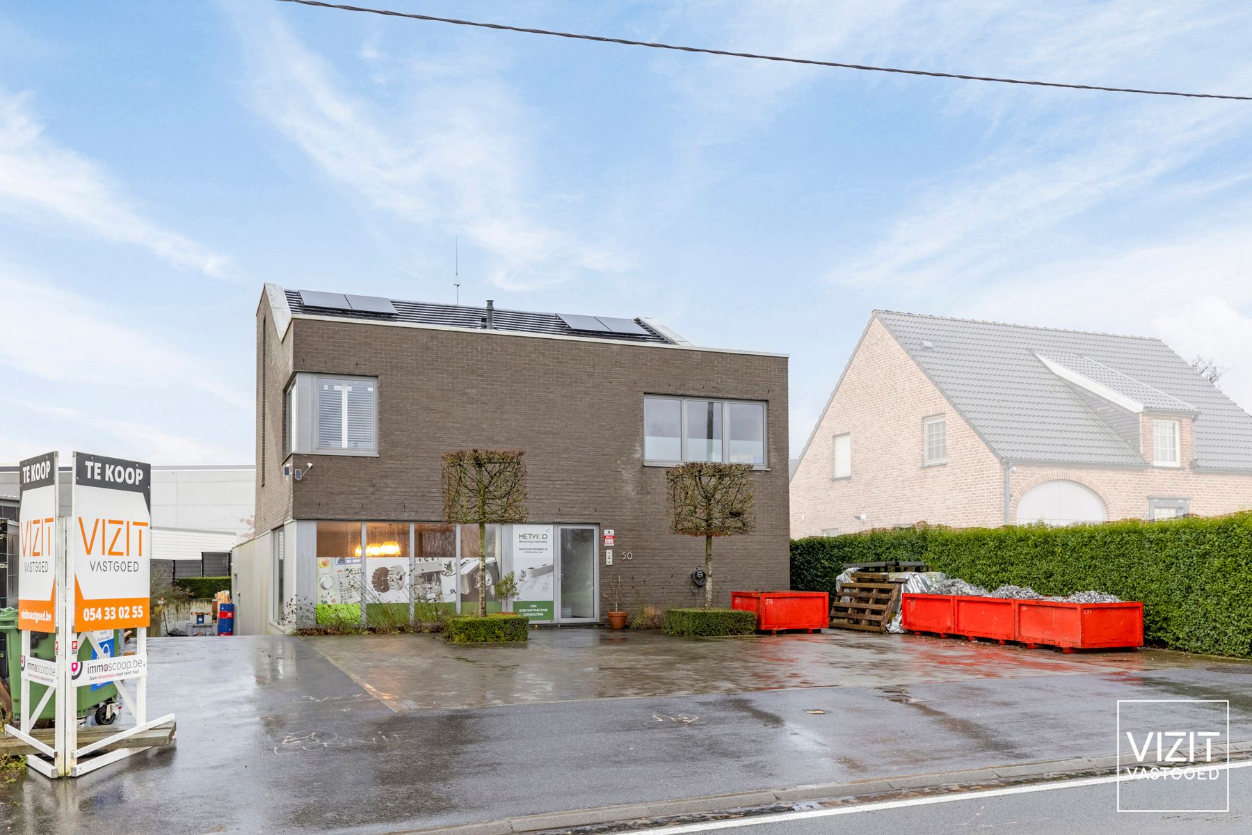 Bedrijfsruimte met woning op commerciële ligging foto 3