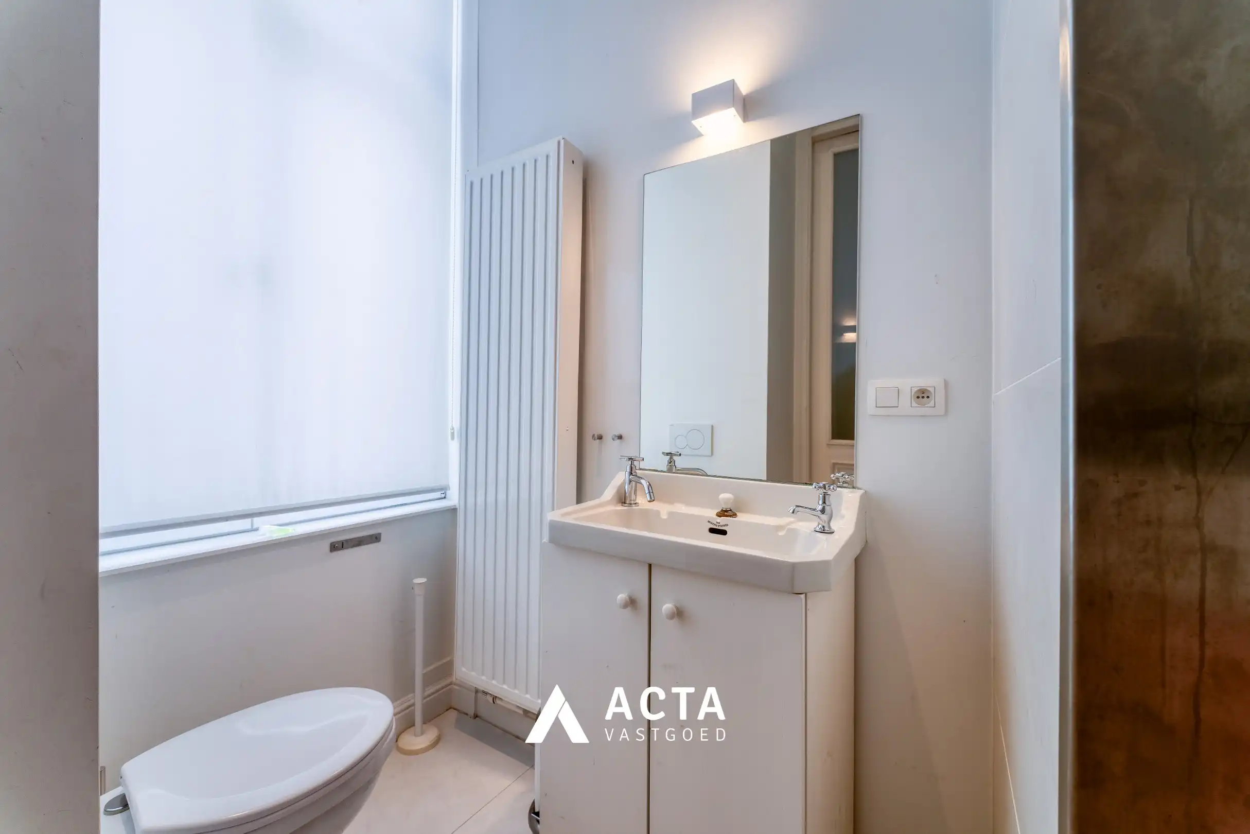 Gerenoveerd herenhuis in het centrum van Oostende foto 15