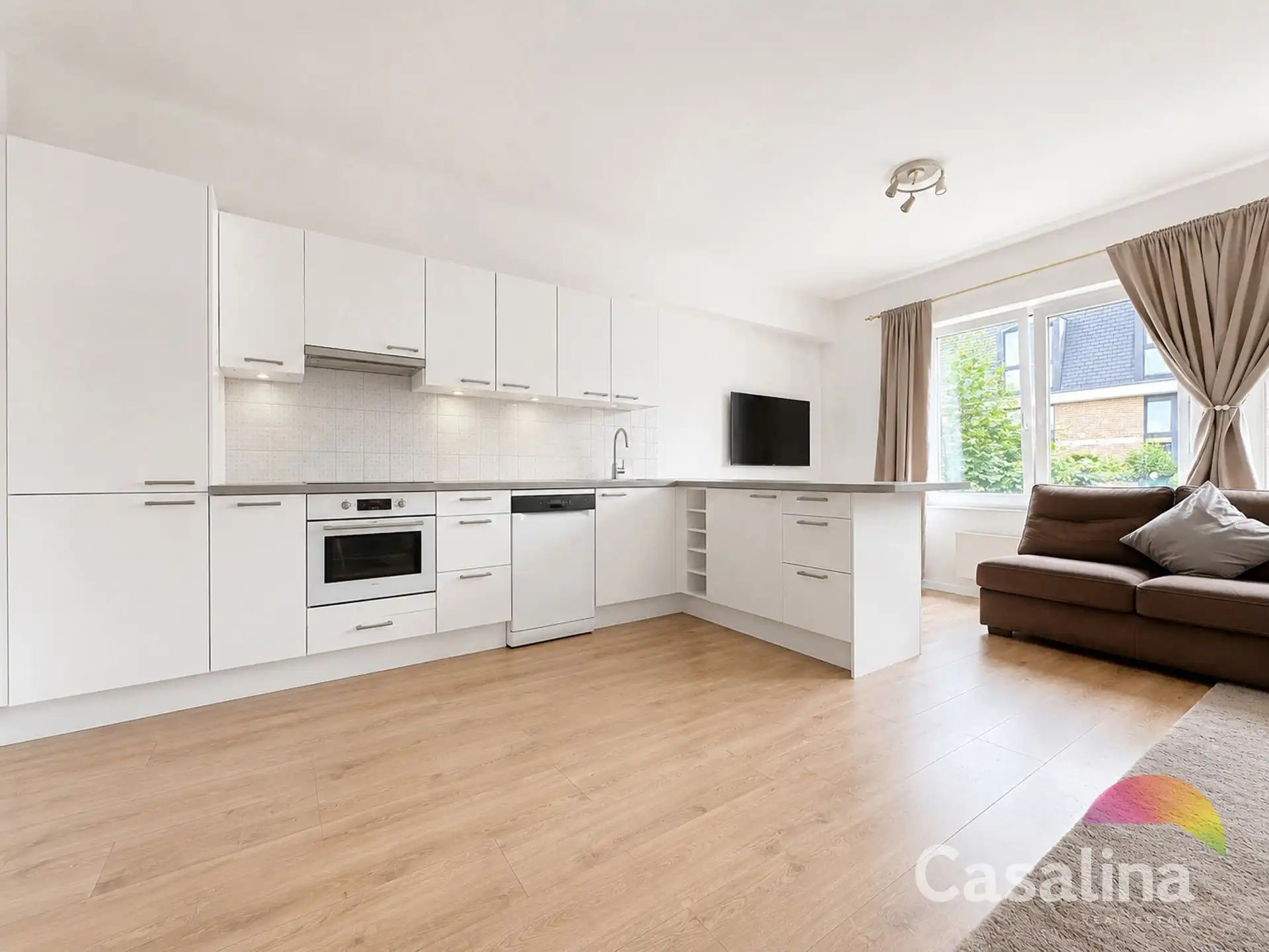 2-slaapkamerappartement – Lage kosten foto 4