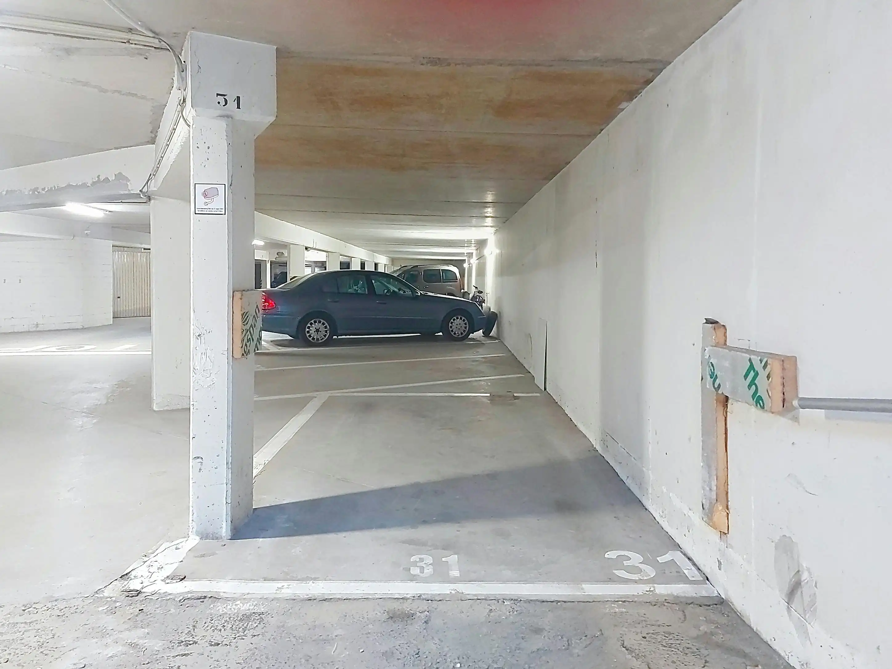 Ondergrondse parkeerplaats nabij de Zeedijk! foto 6
