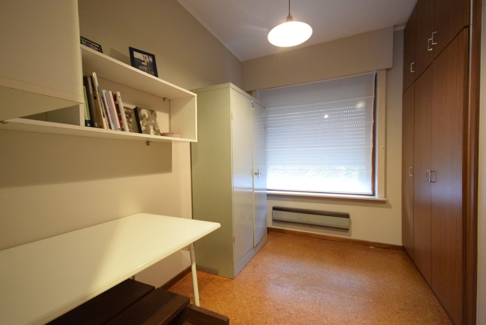 CHARMANTE BUNGALOW MET RUIME TUIN EN BIJGEBOUWEN IN ROESELARE foto 17