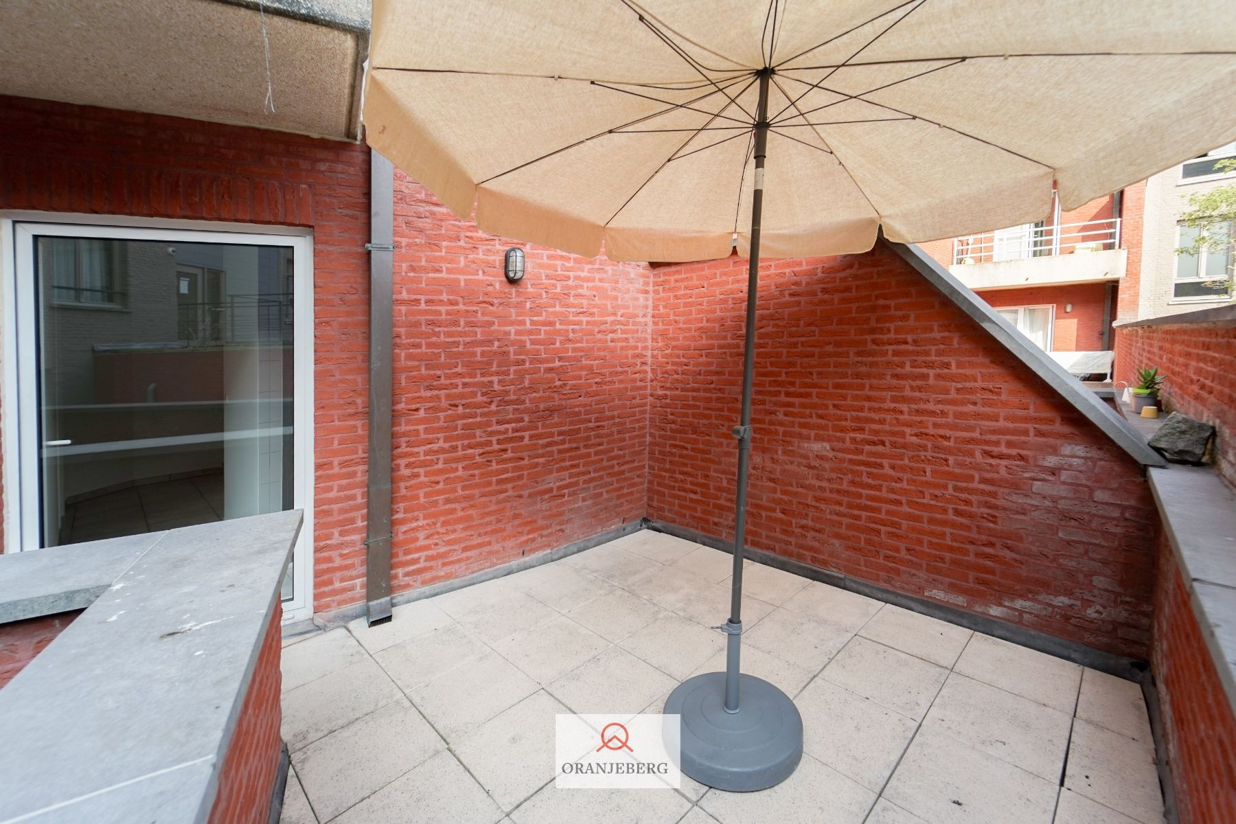 2 slpk apartement op unieke ligging  vlakbij de Kraanlei en Gravensteen foto 5