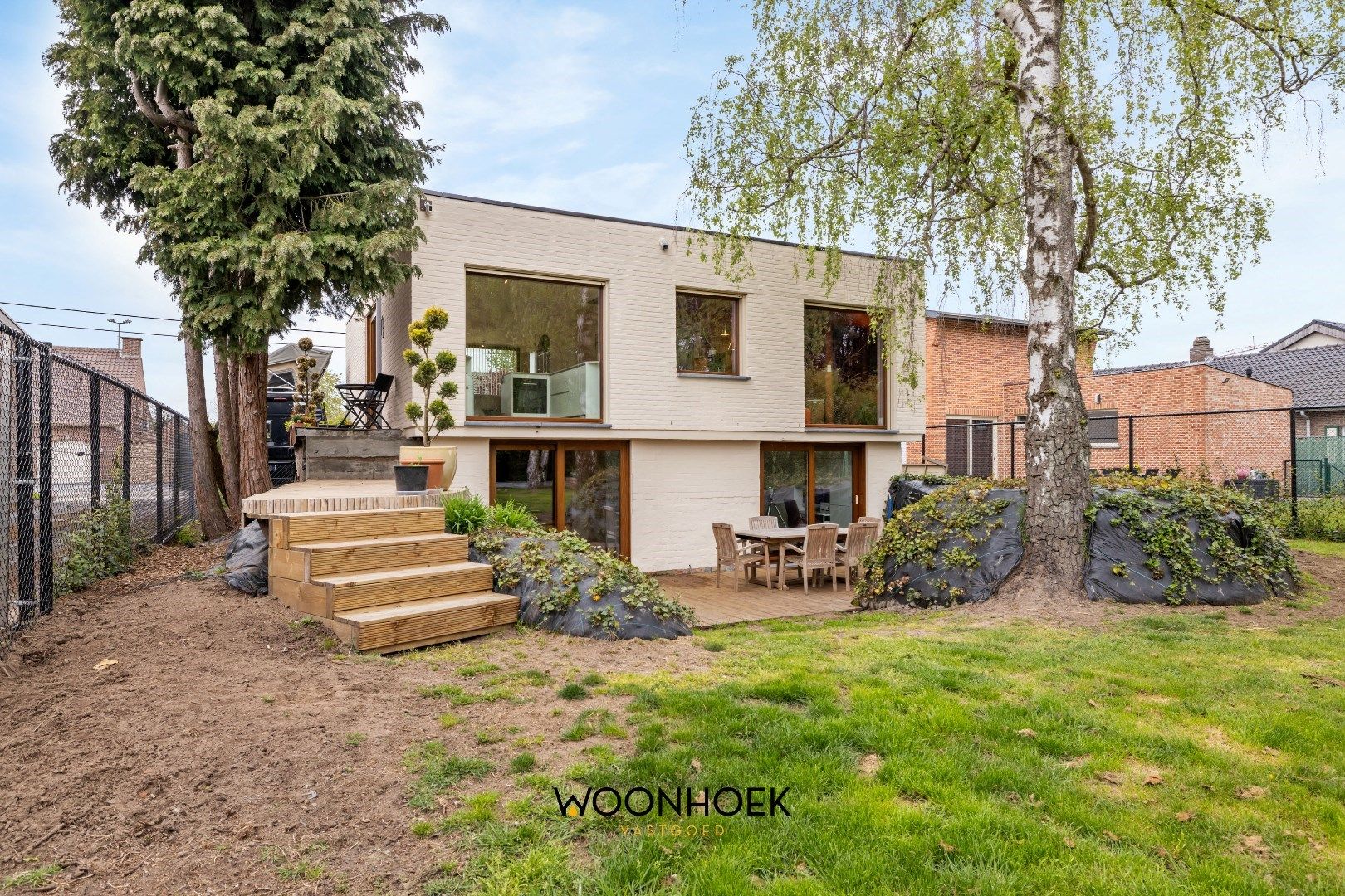 Uitstekend gelegen OB met inpandige garage en grote tuin in Moerbeke! foto 29