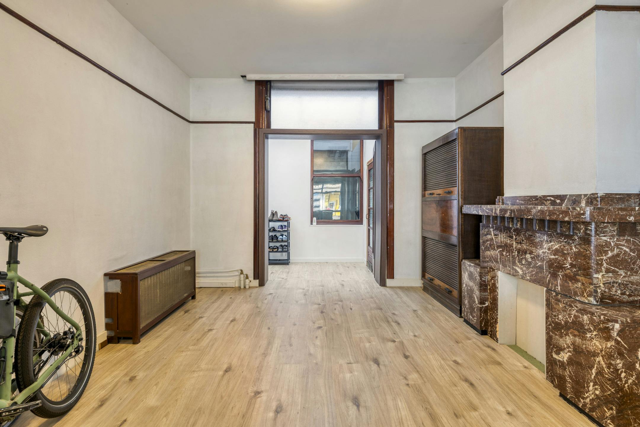 Handelshuis met achterhuis te koop in Antwerpen centrum foto 6