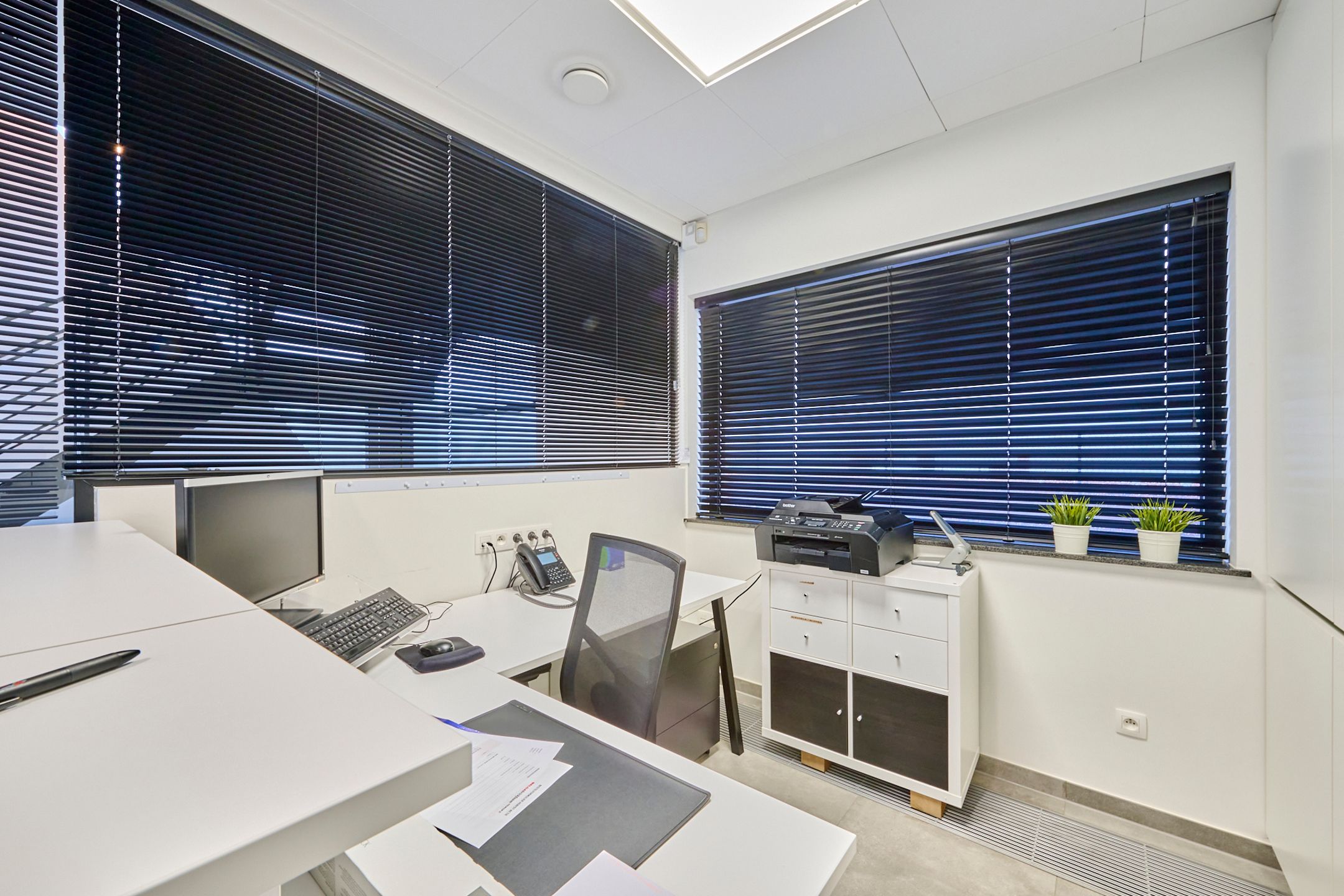 Multifunctioneel bedrijfsgebouw op Genk-Zuid foto 11