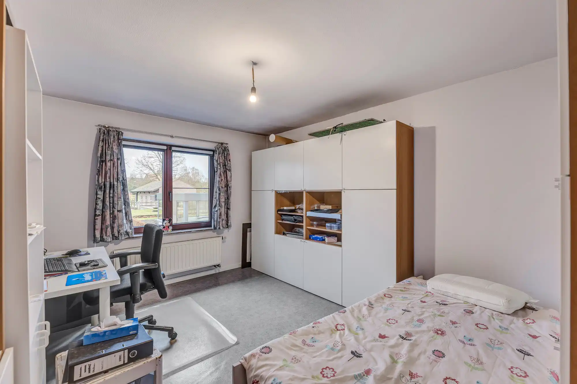 Exclusief landhuis met binnenzwembad en stallingen foto 18