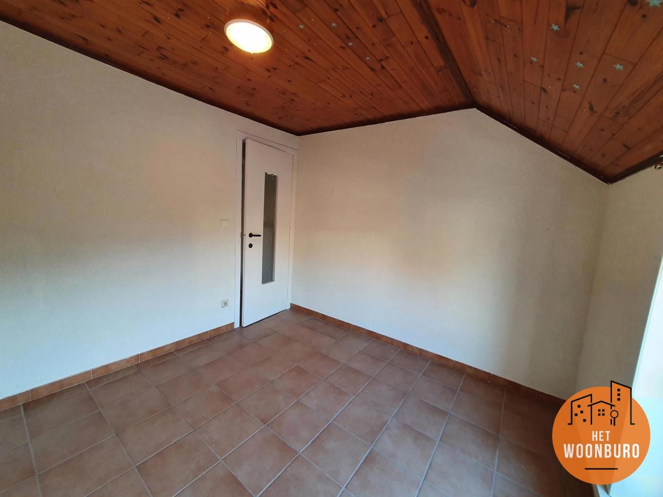 Woning (Gesloten bebouwing) met tuin foto 12