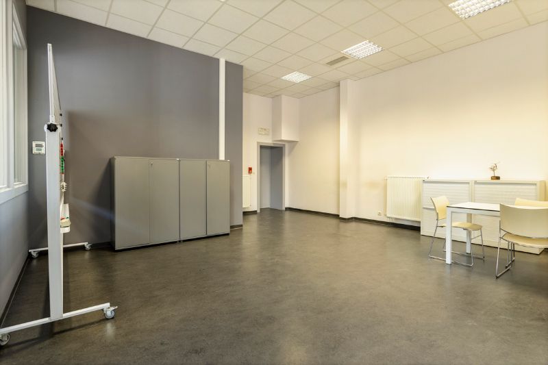 Kantoor van 490m² met parking op een TOPlocatie in centrum Eeklo! foto 10