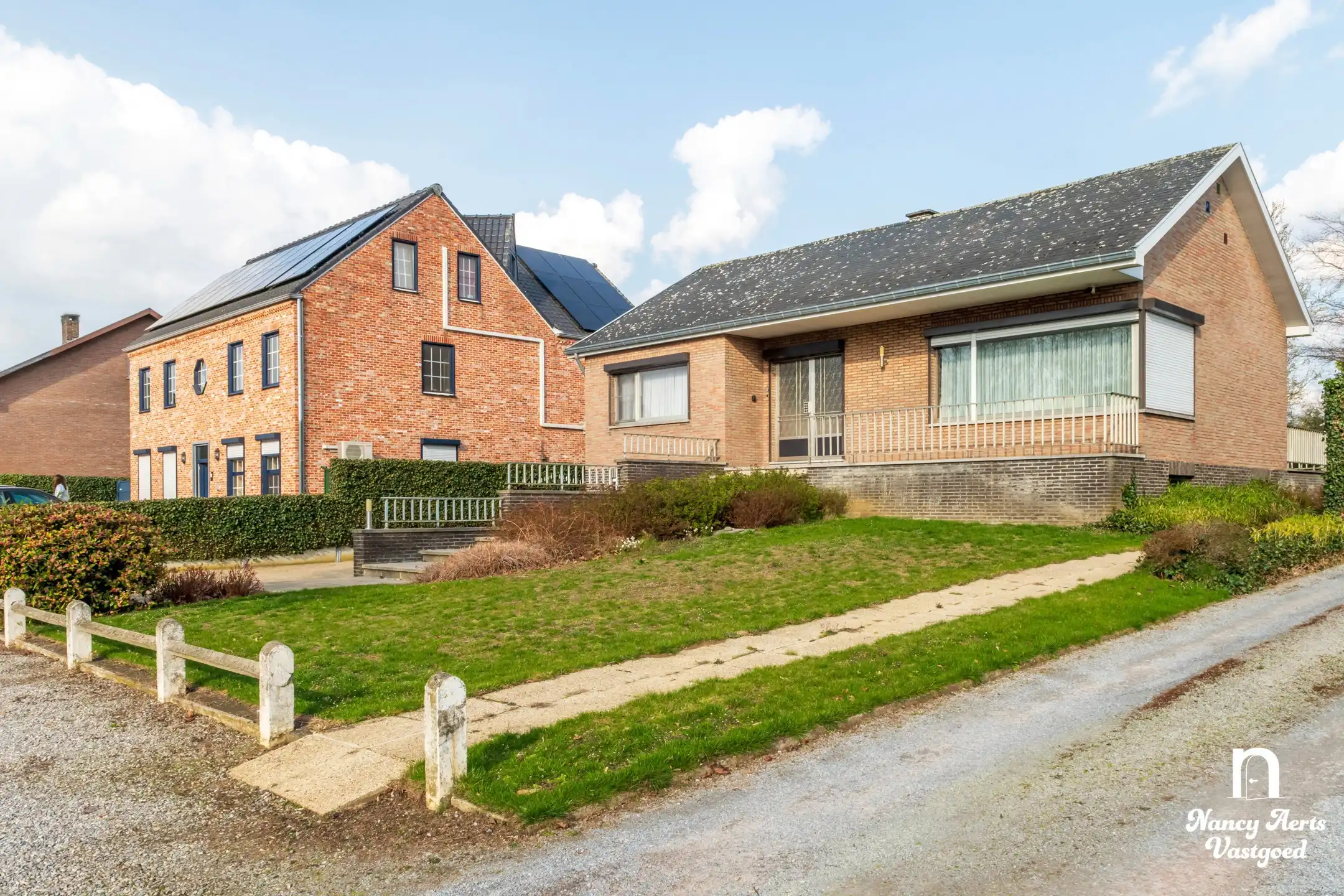 Goed onderhouden gezinswoning met grote tuin foto 3