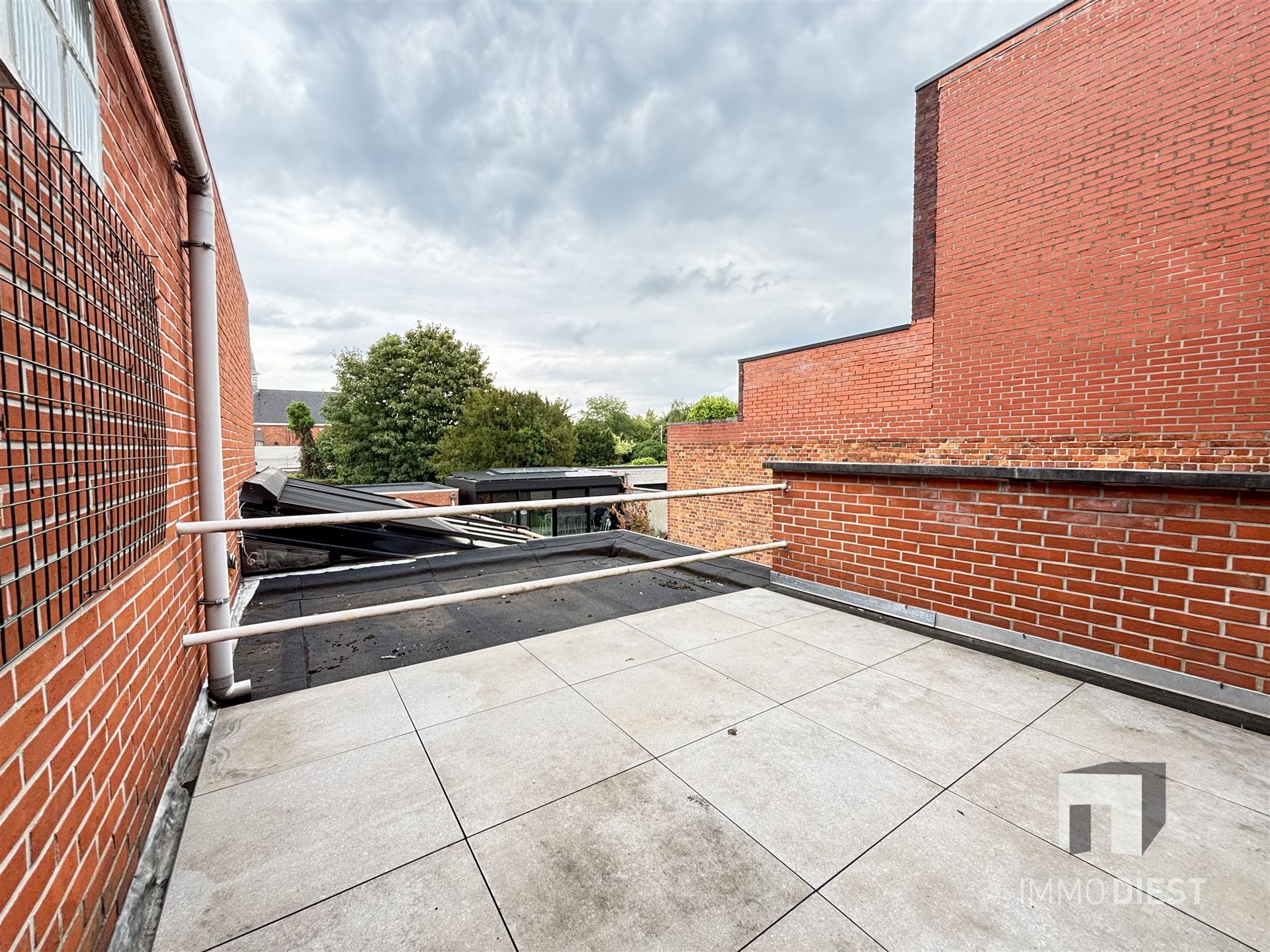 Lichtrijke studio dichtbij het centrum van Tessenderlo foto 11