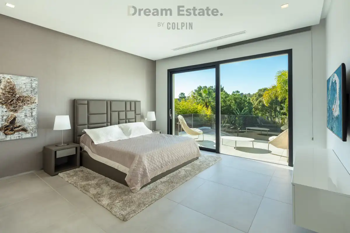 Eigentijdse villa in het bevoorrechte Nueva Andalucia foto 3