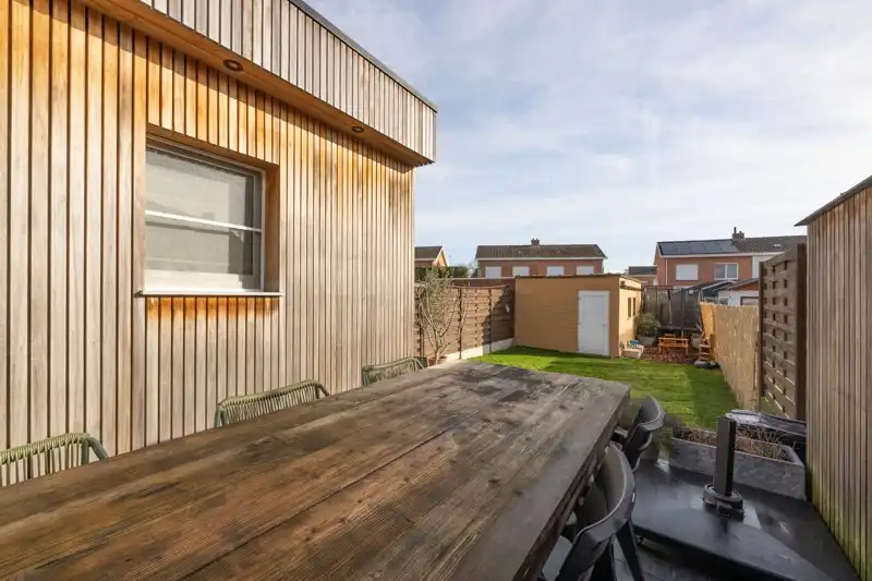 PERFECTE STARTERSWONING! Tot in de puntjes gerenoveerde woning nabij hartje Harelbeke! 🏡 foto 25