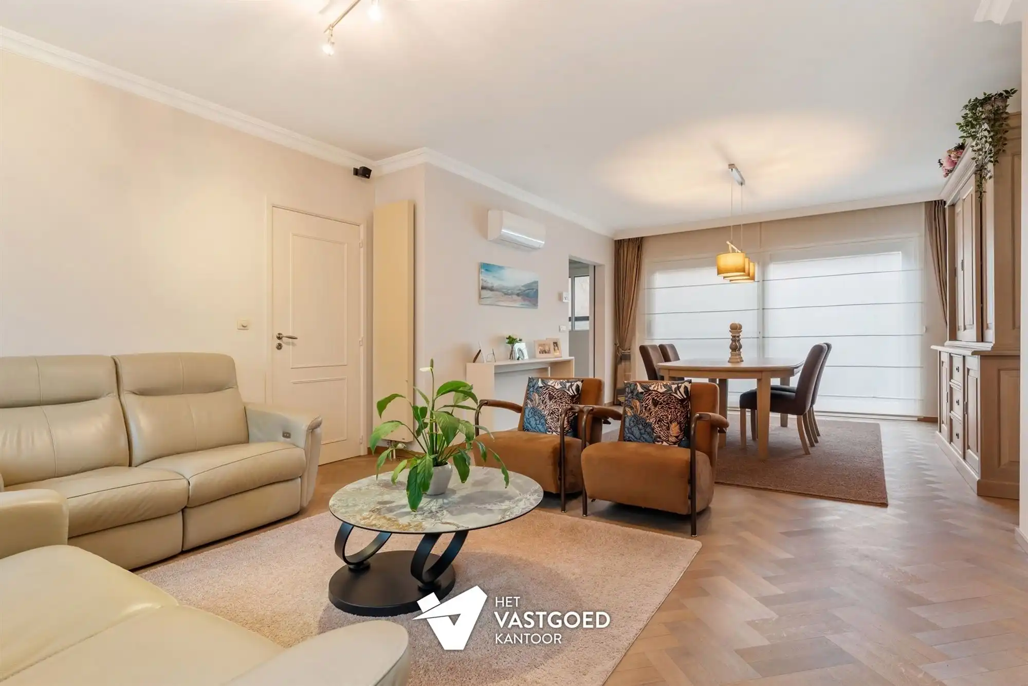 PERFECT ONDERHOUDEN STADSWONING (174M²) MET 5 SLAAPKAMERS EN AANPALENDE GARAGE foto 5