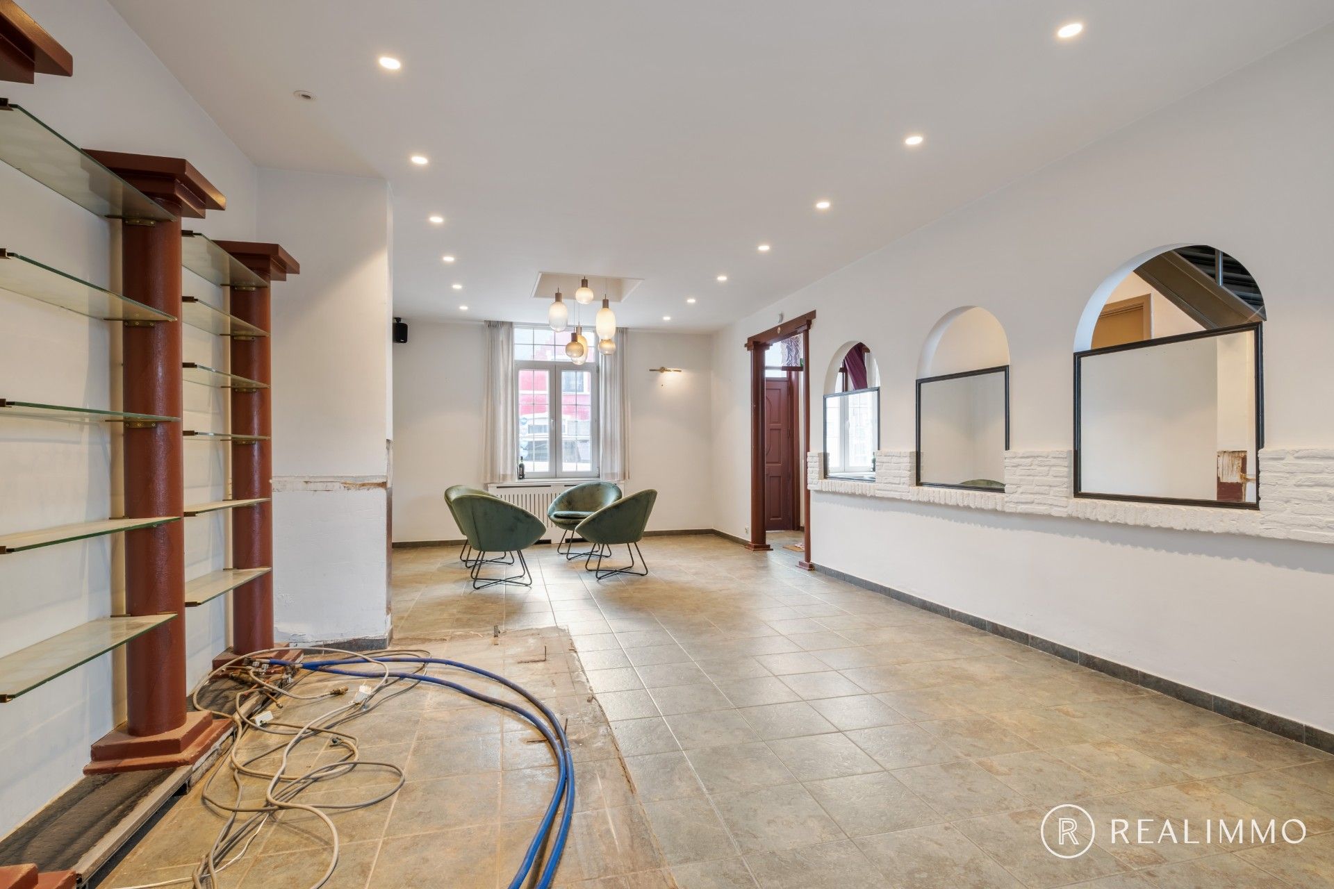 Uniek handelspand met ruim appartement – Gentseweg 556, Waregem (Sint-Eloois-Vijve) foto 6