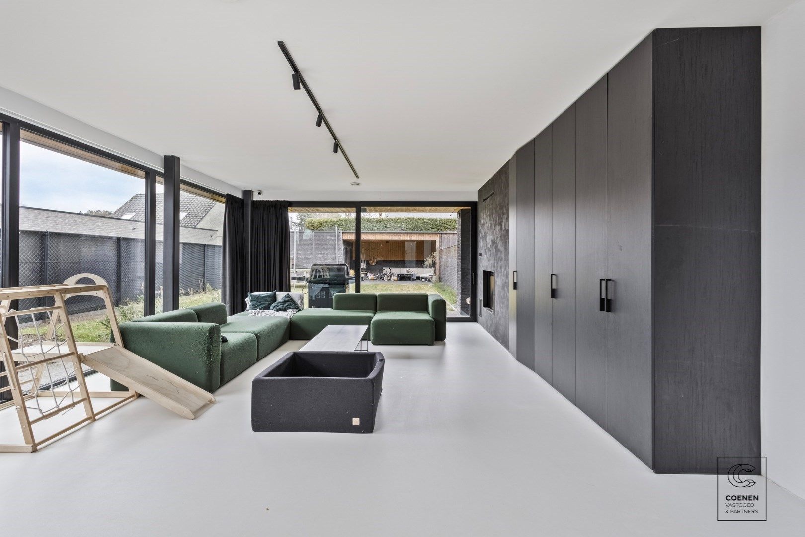Prachtig en luxueus afgewerkte HOB van 280m² in een doodlopende straat! foto 9