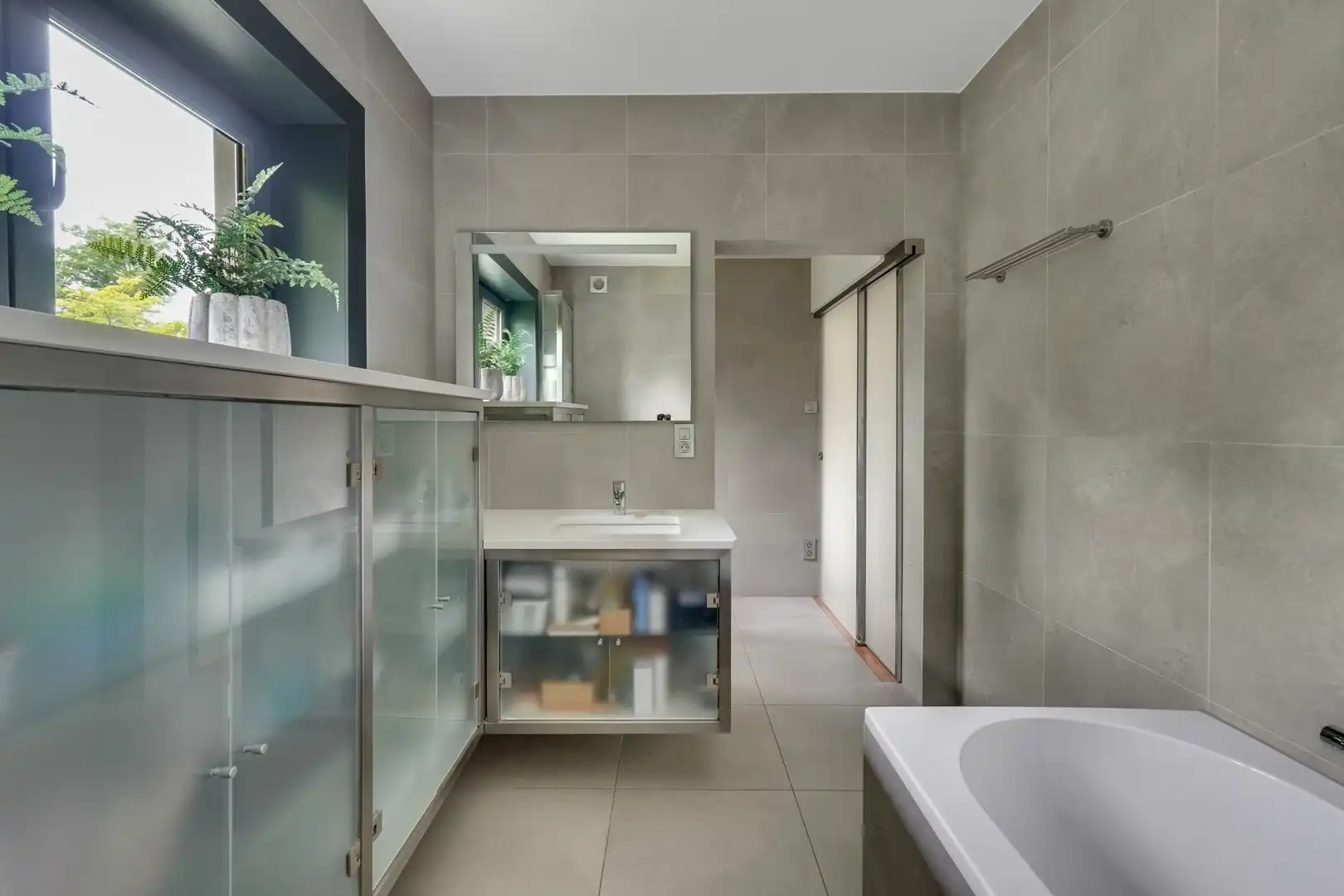 RUIME HOB MET 6 SLPKS EN TINY HOUSE TE KOOP - MAASMECHELEN foto 21