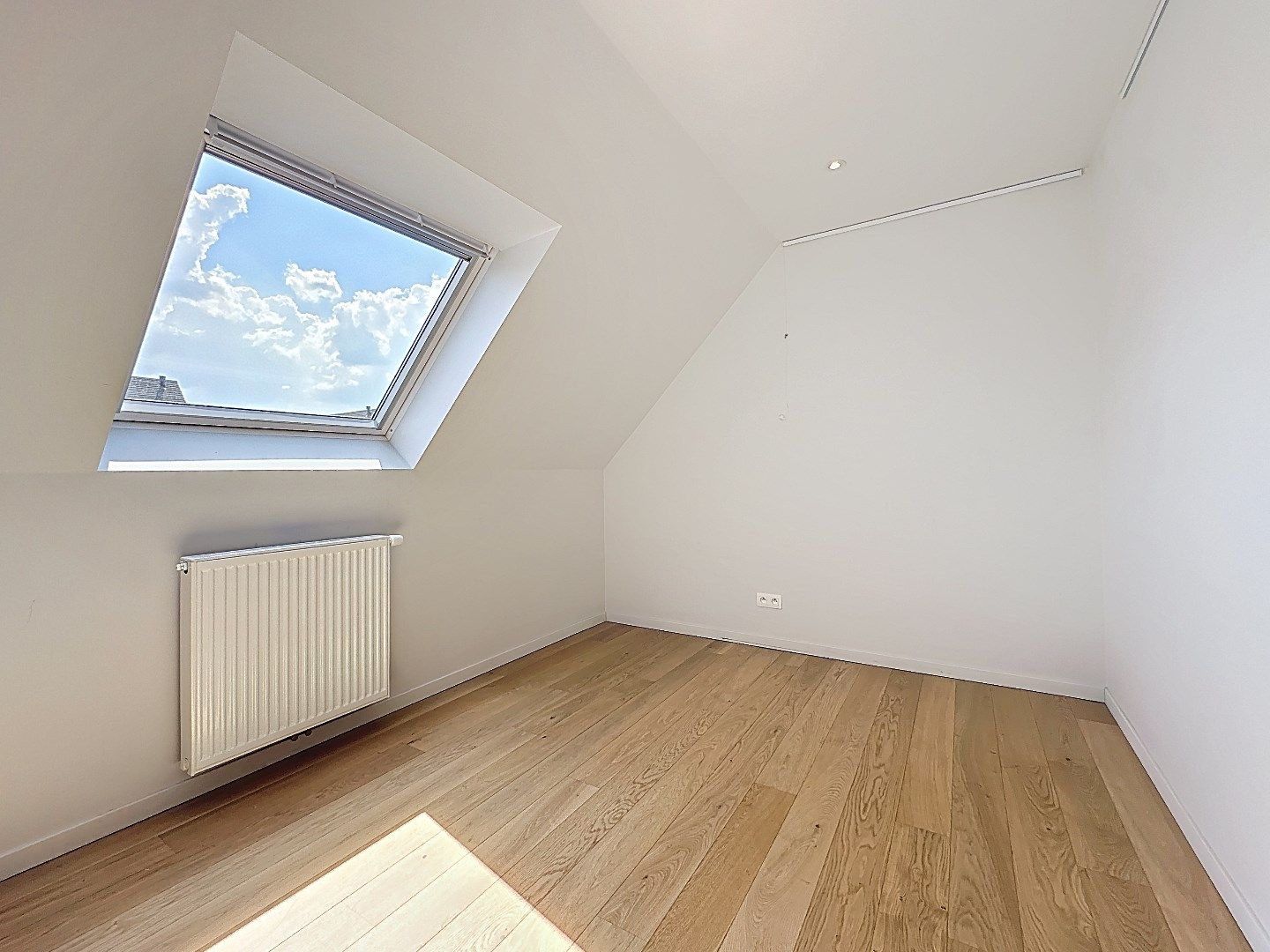 Halfopen energiezuinige nieuwbouwwoning foto 29