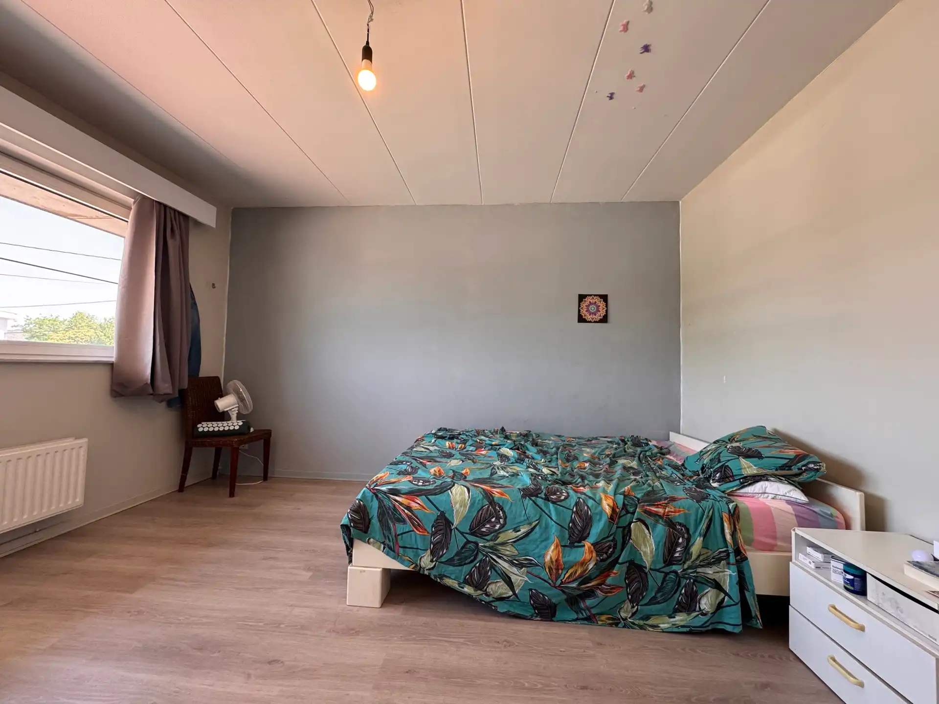 Ruim appartement met drie kamers en terras foto 9
