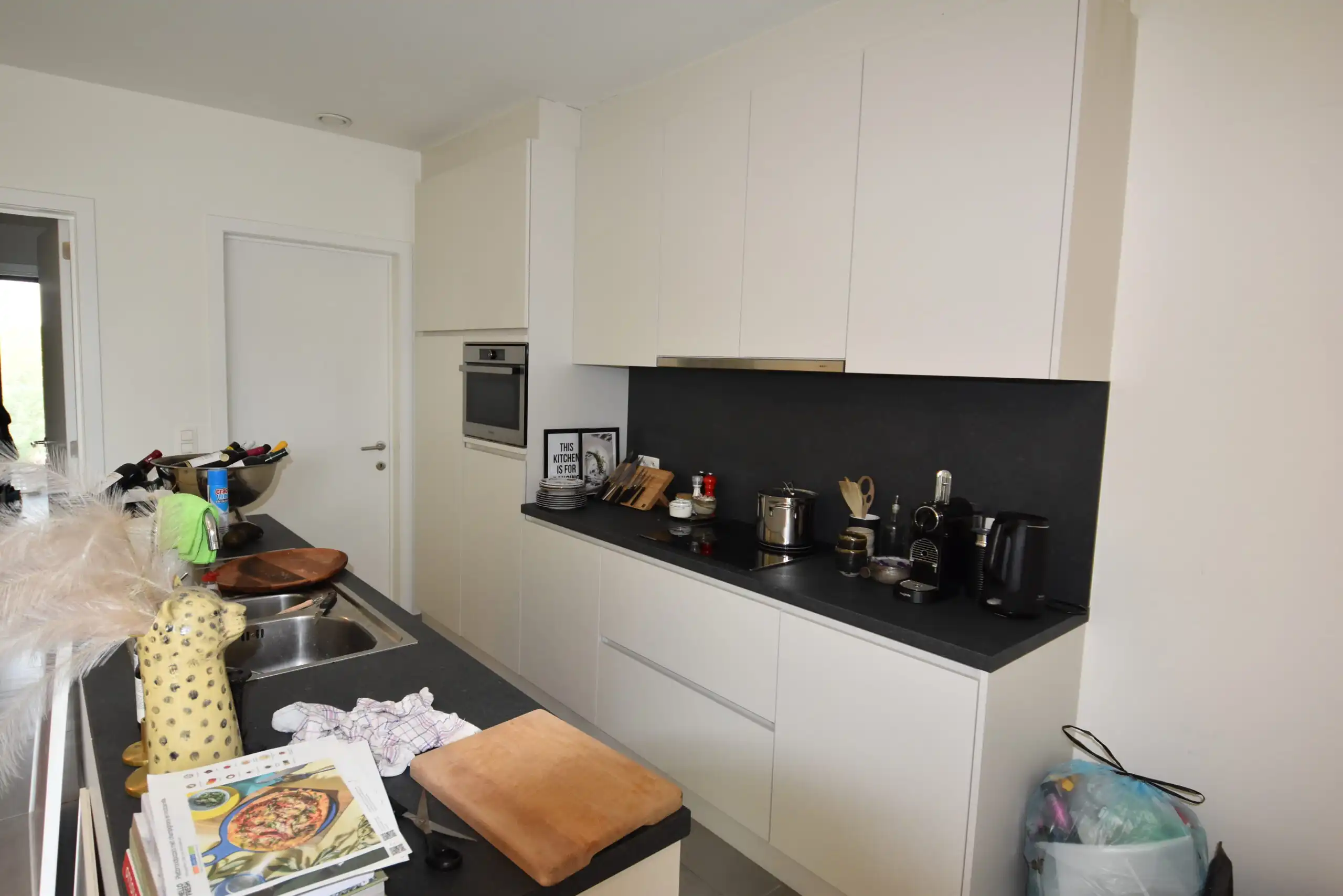 Modern en energiezuinig appartement te huur in hartje Nieuwkerken-Waas foto 4