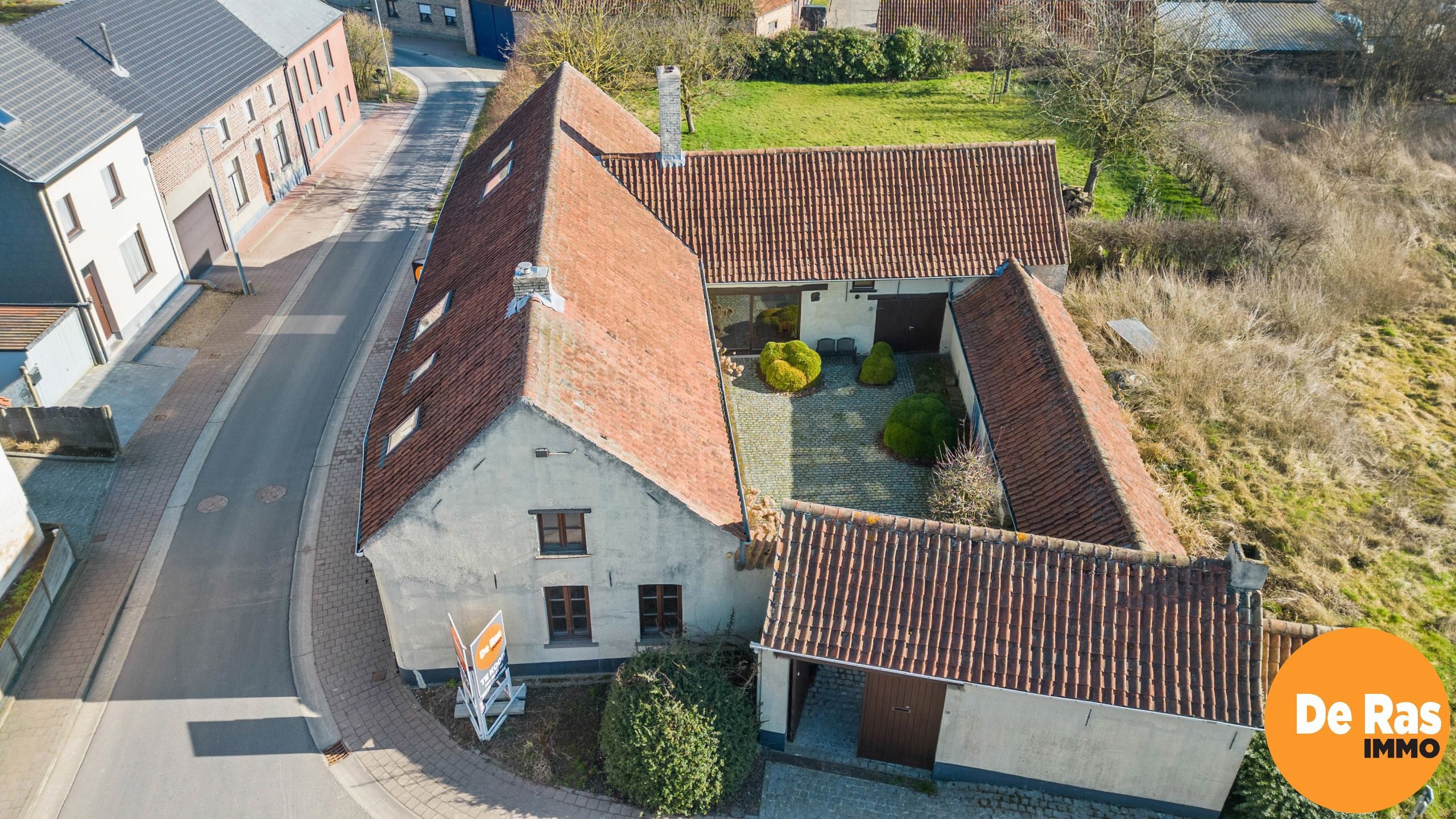 Charmante vierkantshoeve in het landelijke Aaigem op 1515 m² foto 31