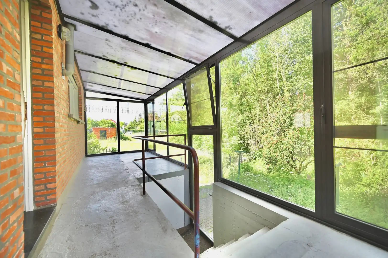 Karaktervolle woning met uitzonderlijke ligging aan het Graafschap foto 8