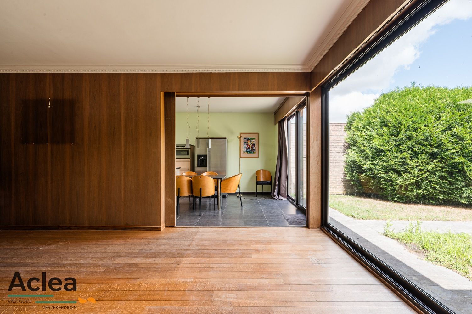 Uitzonderlijk ruime woning met veelzijdige mogelijkheden foto 15