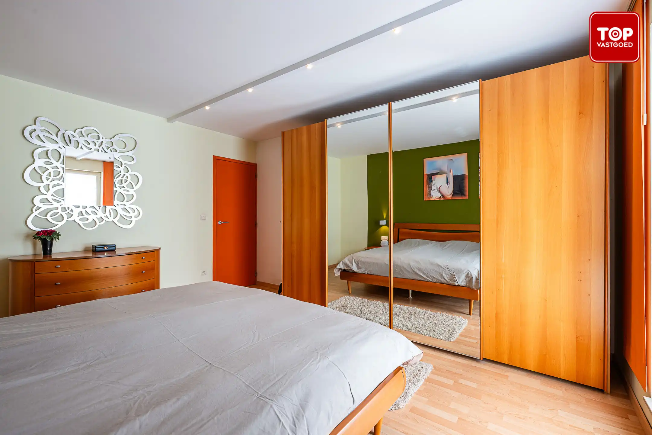 Instapklare woning in een doodlopende straat nabij de Bourgoyen foto 11