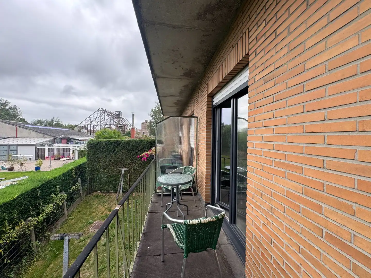 Appartement 2 slpk INCLUSIEF garage en berging - vlak bij het station van Merchtem foto 14