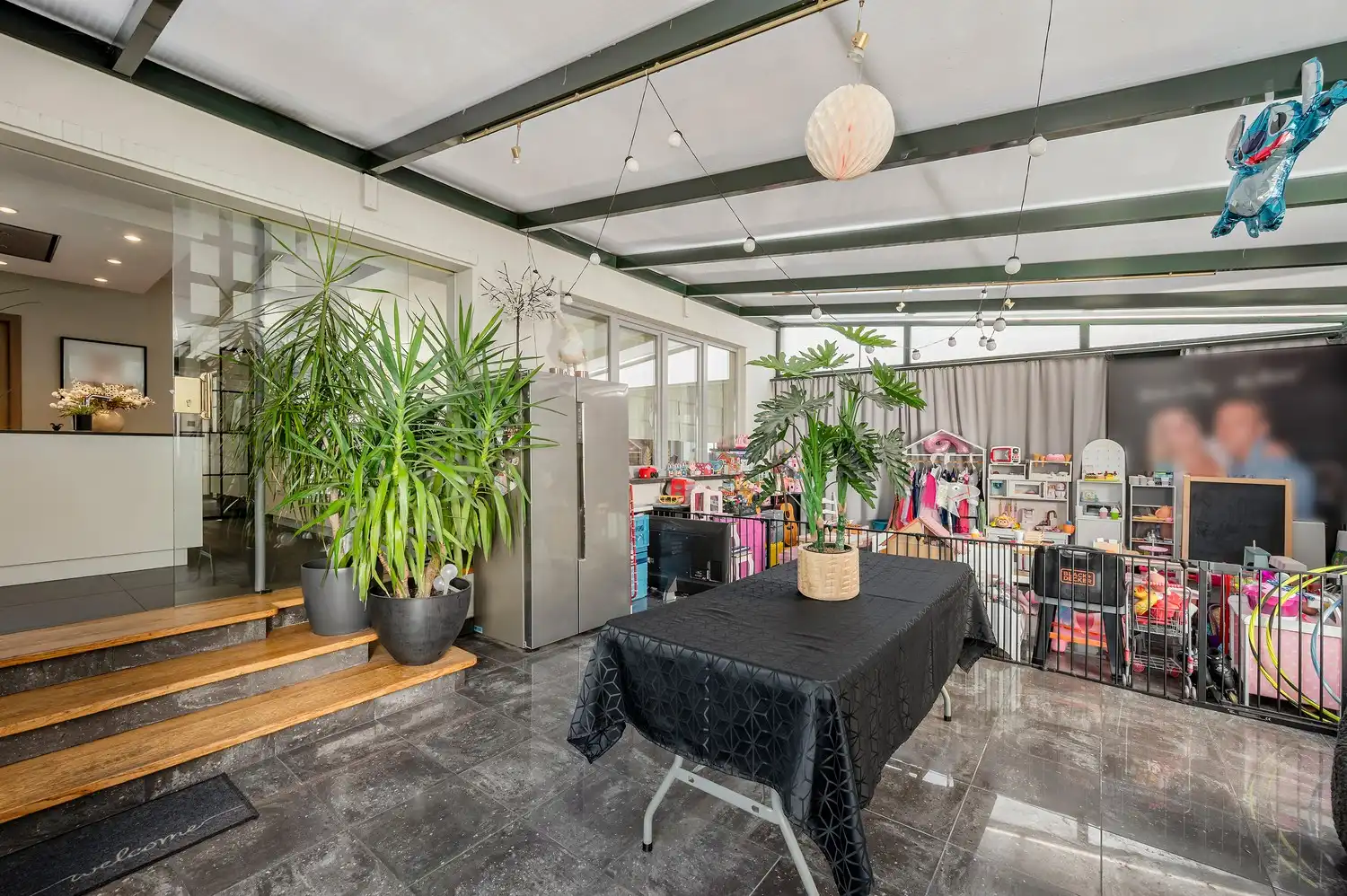 Ruime, degelijke gezinswoning met magazijn op een perceel van 930 m². foto 17