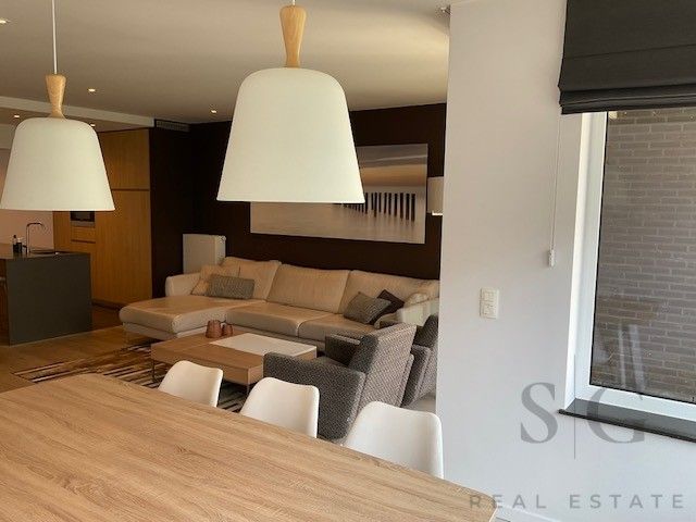 Stijlvol en elegant appartement op toplocatie in Knokke – vlak bij de Zeedijk en het Rubensplein foto 6