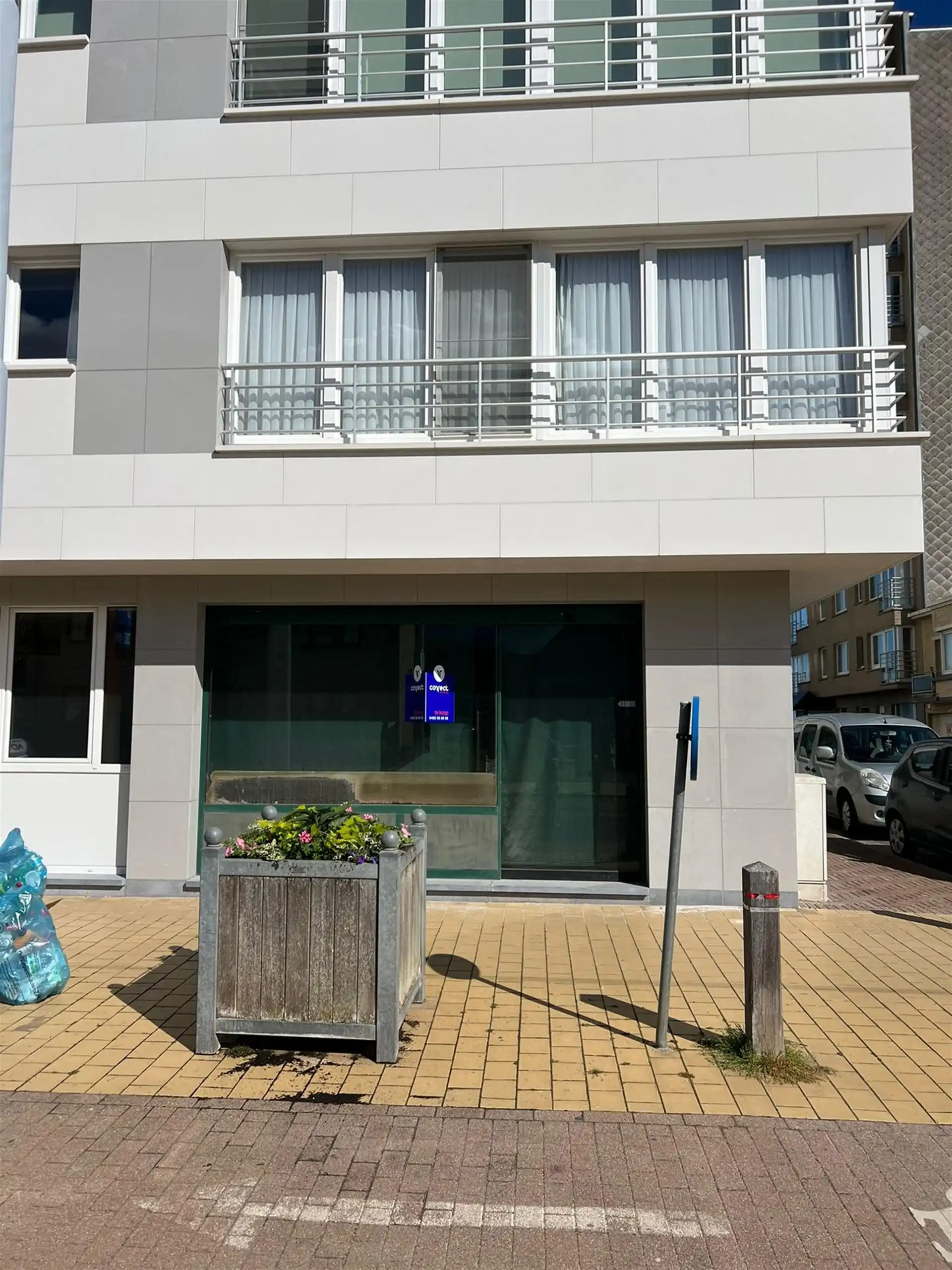 Handelspand op centrale ligging te Middelkerke. foto 4