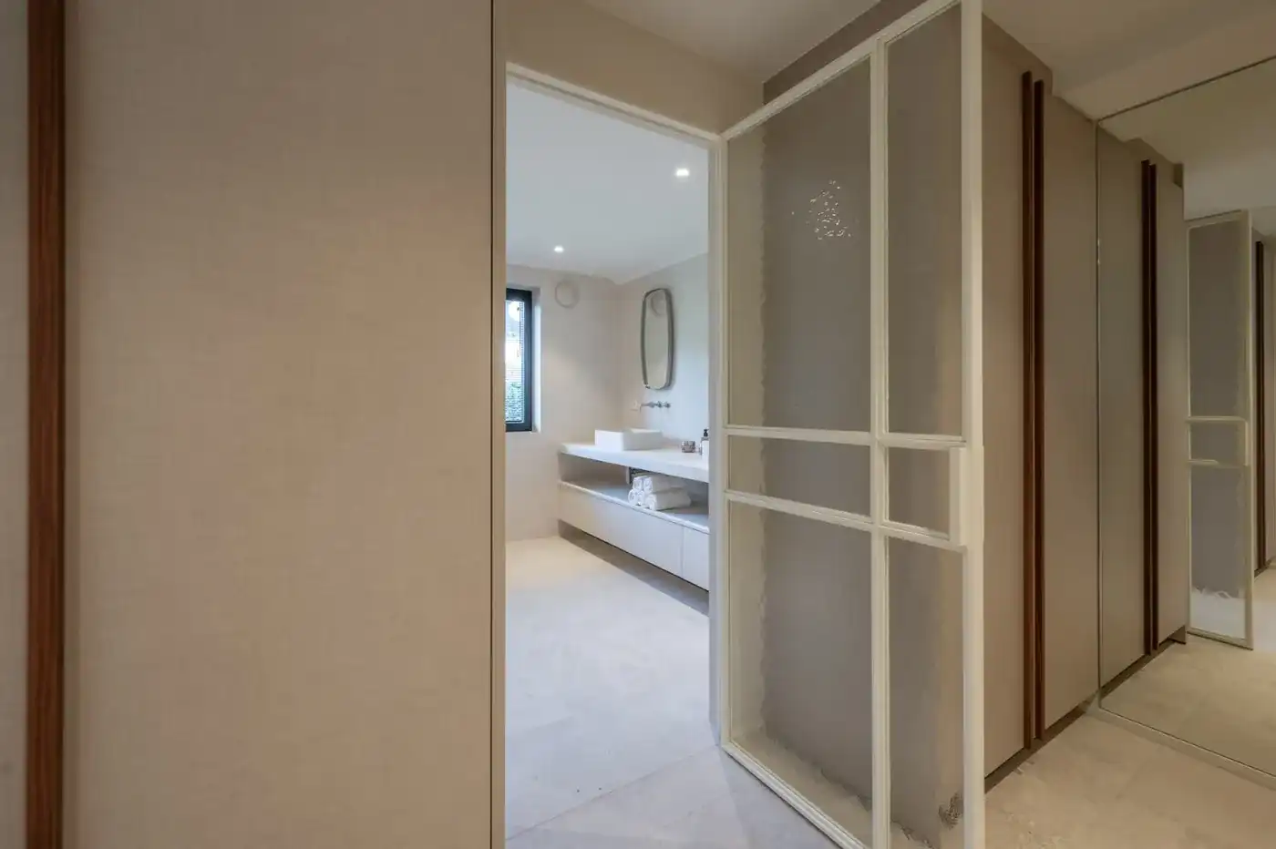 Elegante gerenoveerde villa aan de rand van het Zoute genietend van alle privacy foto 18