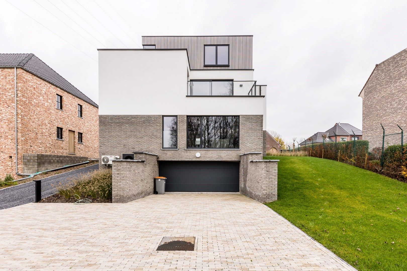 Luxueus appartement met een perfecte afwerkingsgraad foto 25