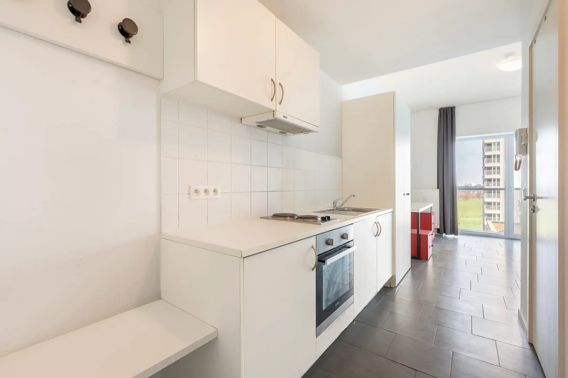 Lichtrijke studio met terras en topligging in Antwerpen foto 8