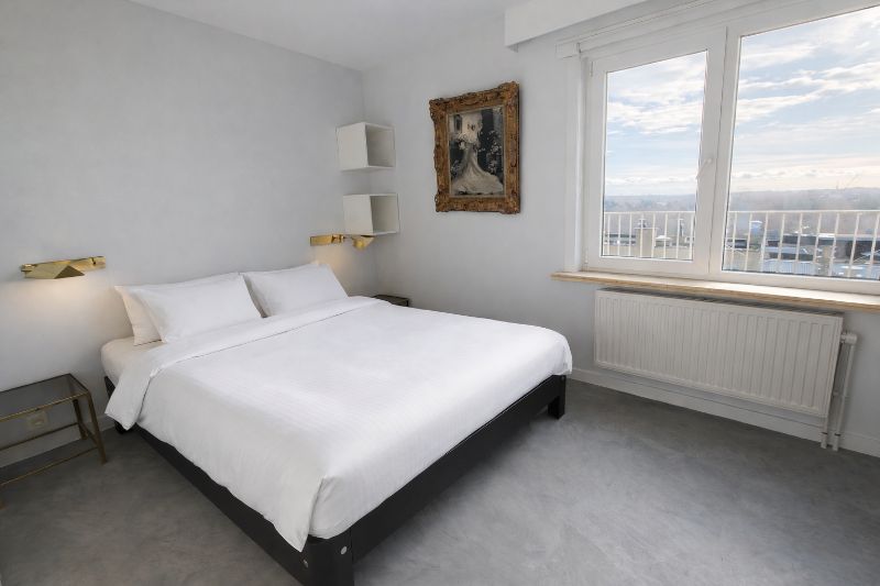 Luxe vastgoed: Penthouse met riant terras en zicht op zee foto 14