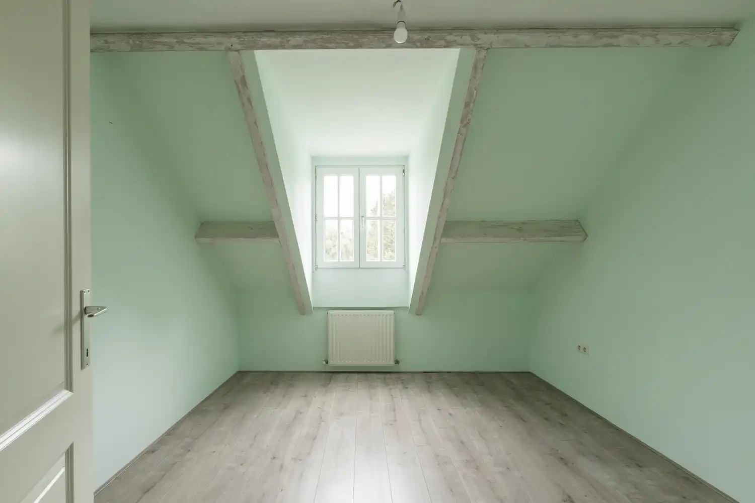 Vrijstaande woning met 5 slk op ruim perceel van 30 are in Pelt foto 24