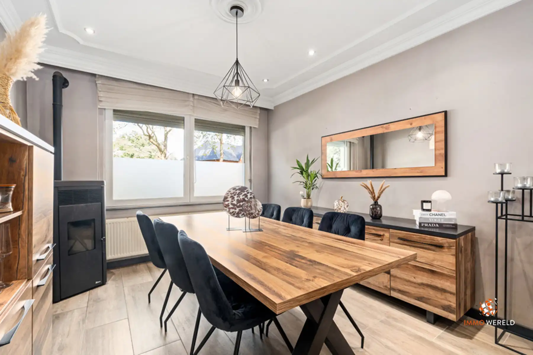 Prachtige gerenoveerde woning met 3 slaapkamers en grote tuin foto 8