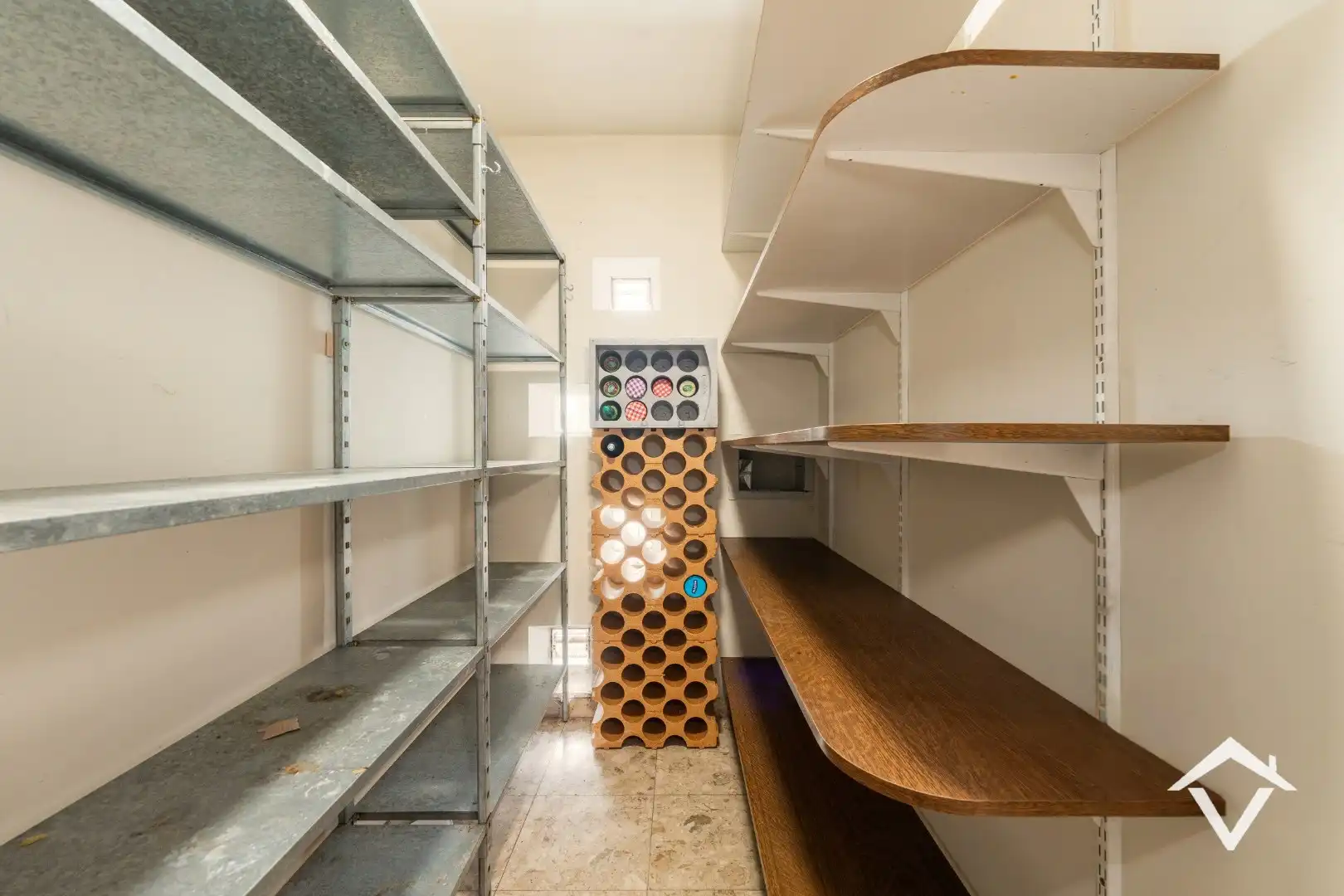 Zeer ruime en instapklare woning met veel mogelijkheden te Eernegem foto 14