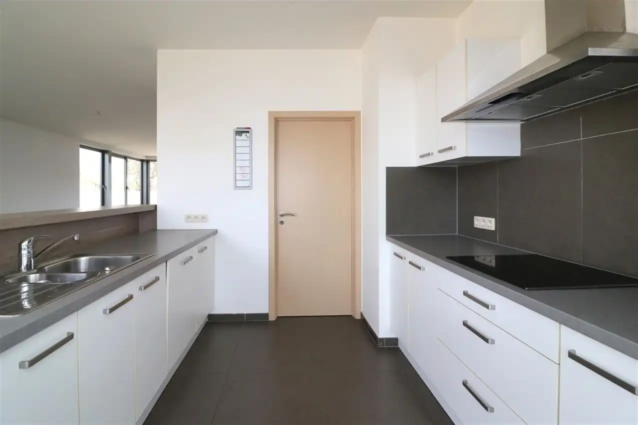 Duplex appartement met 3 slpk., terras en garage  foto 10