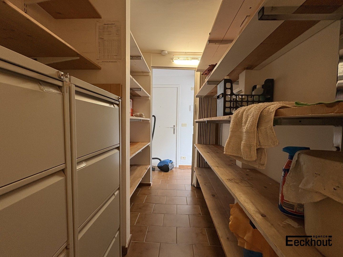 Verzorgde studio , centraal gelegen en vlakbij het strand! foto 5