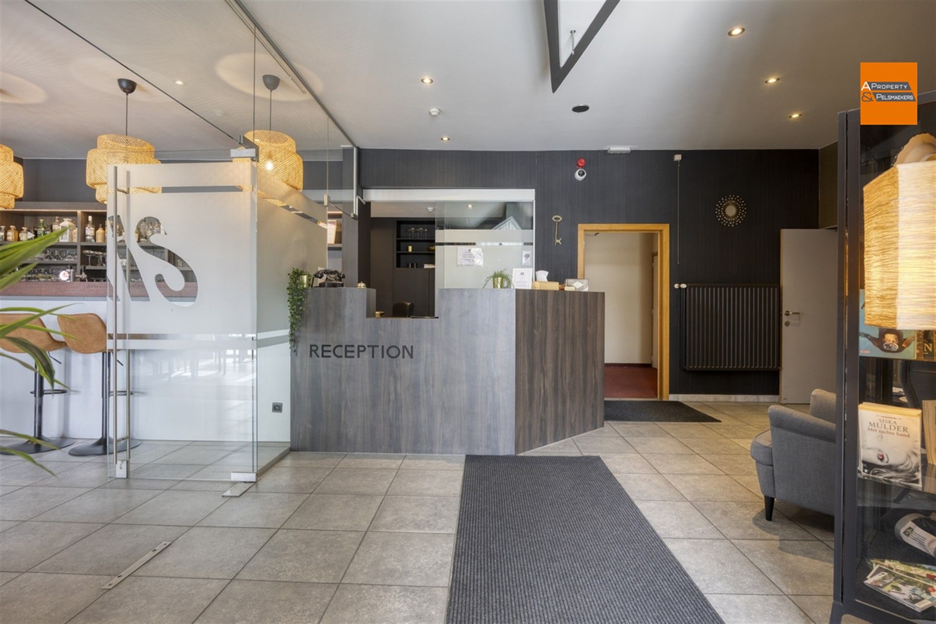 Hotel met 24 kamers foto 4